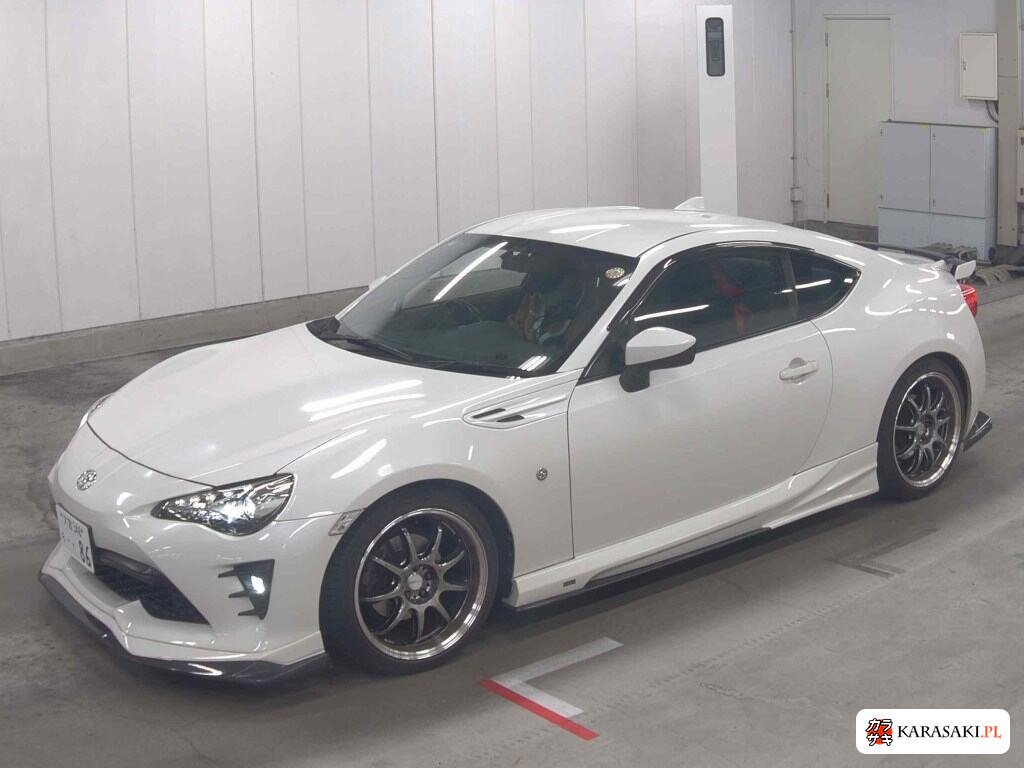 Toyota 86 2016 z aukcji japońskiej