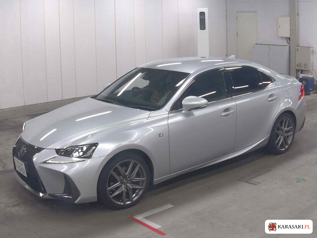 Lexus Is 2017 z aukcji japońskiej