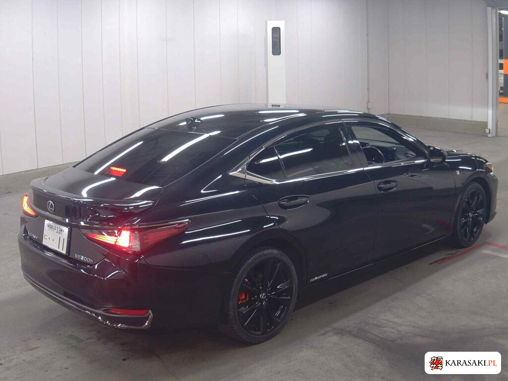 Lexus Es 2022 z aukcji japońskiej