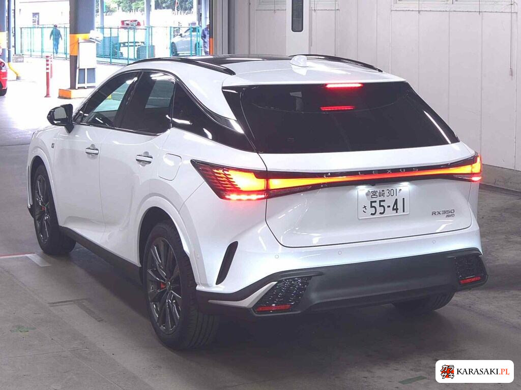 Lexus RX 2025 z aukcji japońskiej