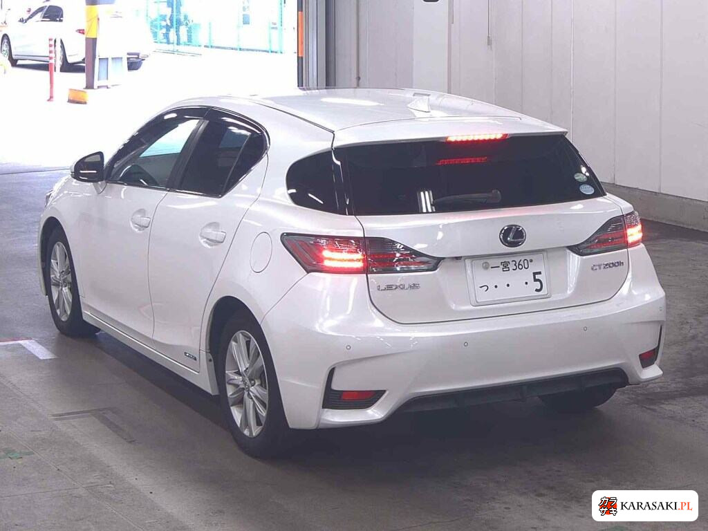 Lexus CT 2015 z aukcji japońskiej