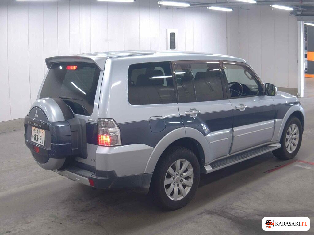 Mitsubishi Pajero 2008 z aukcji japońskiej