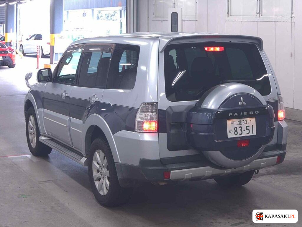 Mitsubishi Pajero 2008 z aukcji japońskiej