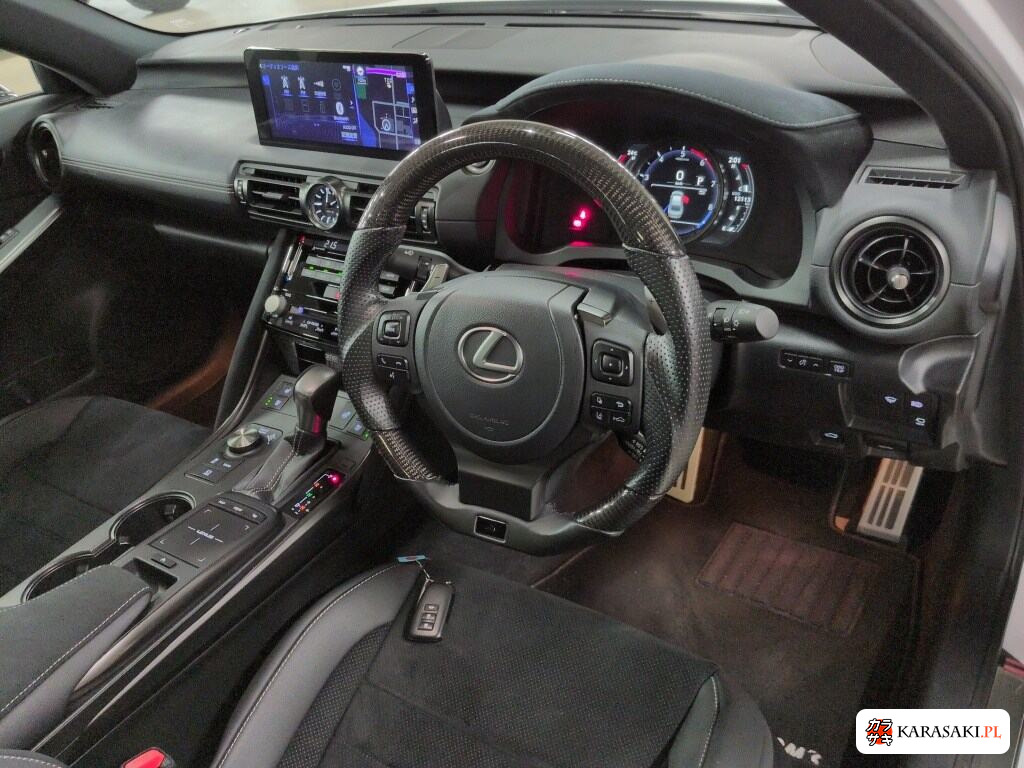 Lexus Is 2023 z aukcji japońskiej