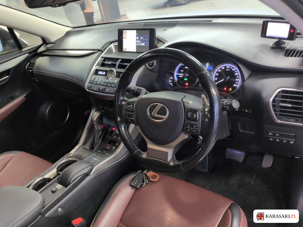 Lexus NX 2016 z aukcji japońskiej