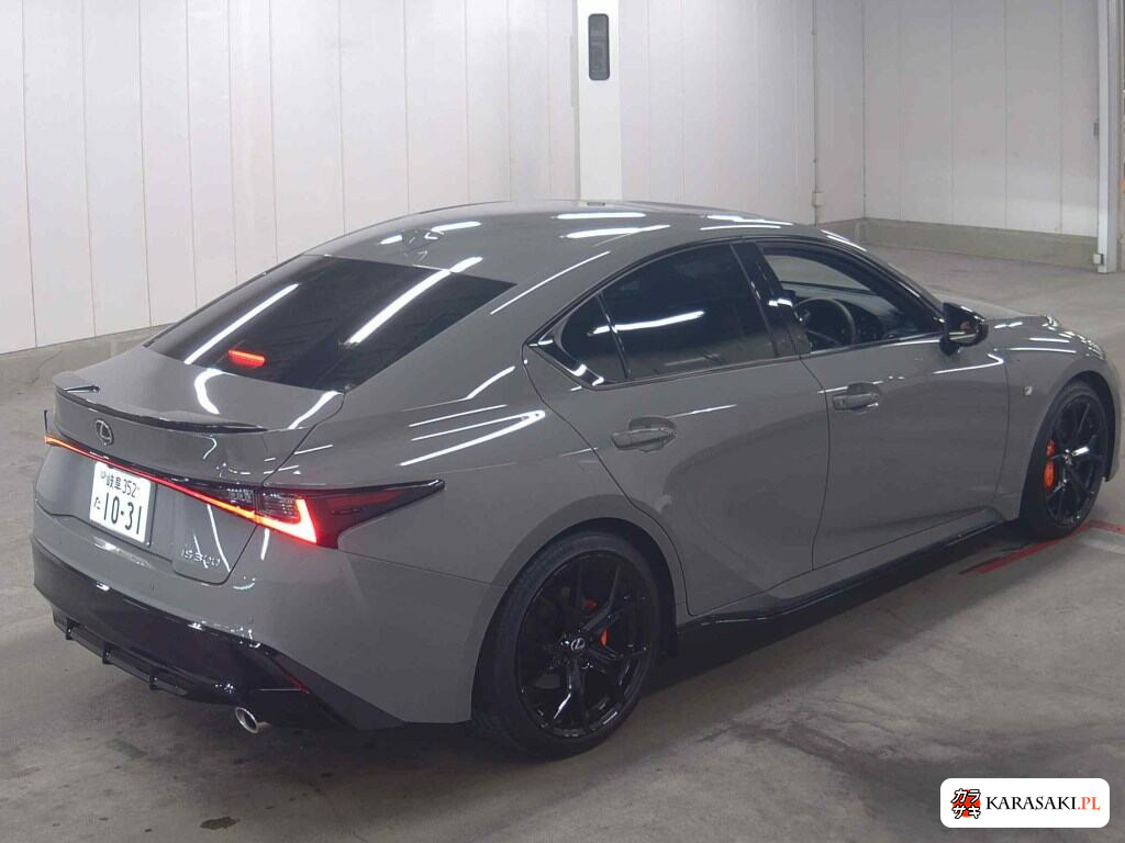 Lexus Is 2025 z aukcji japońskiej