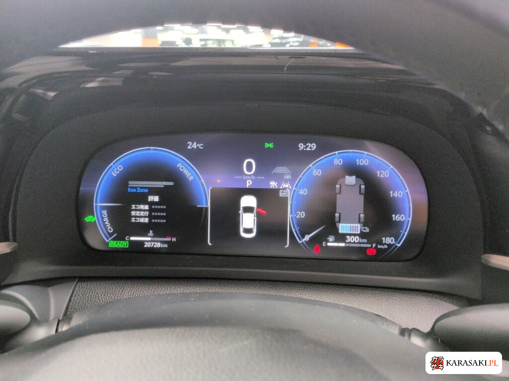Toyota Crown Crossover 2022 z aukcji japońskiej
