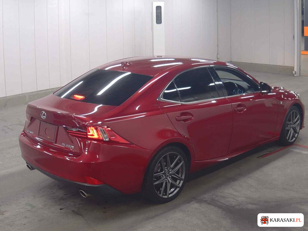 Lexus Is 2015 z aukcji japońskiej