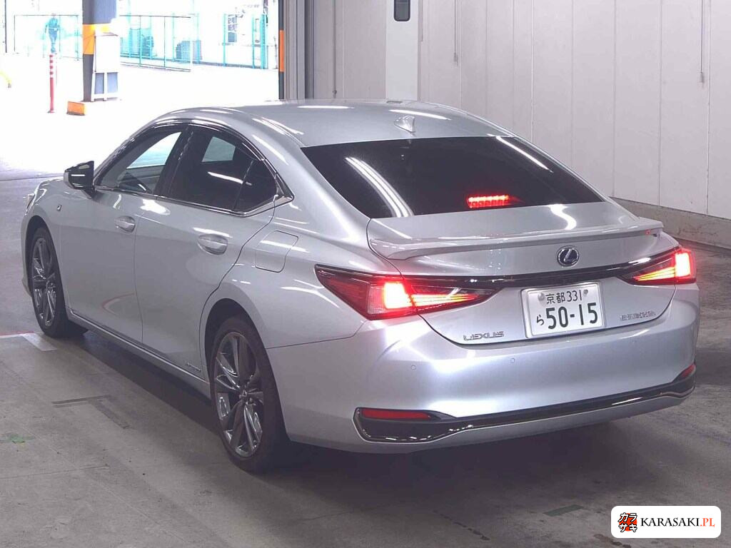 Lexus Es 2021 z aukcji japońskiej