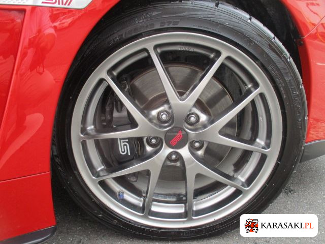 Subaru WRX STI 2014 z aukcji japońskiej