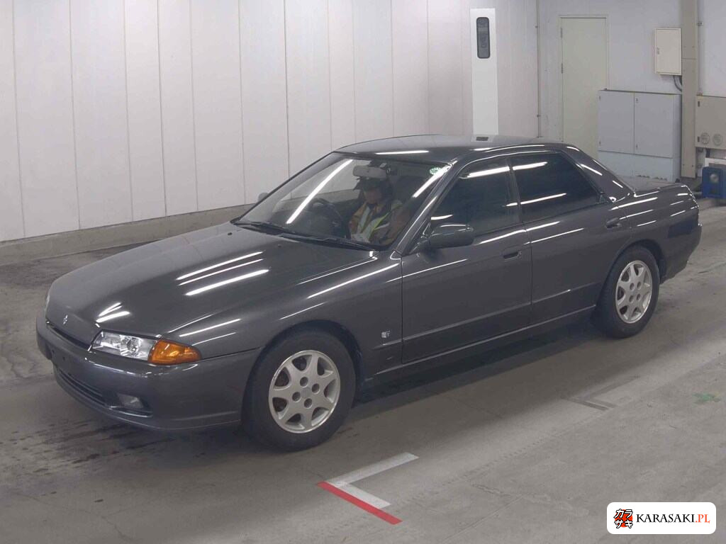 Nissan Skyline 1993 z aukcji japońskiej