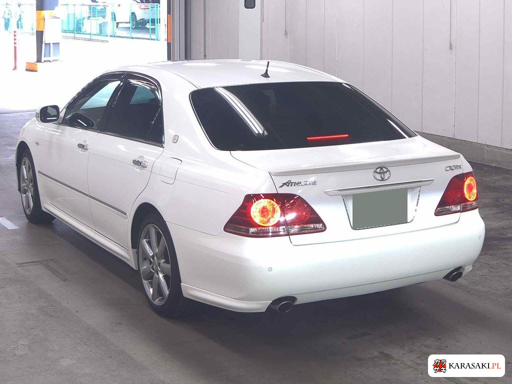 Toyota Crown 2007 z aukcji japońskiej