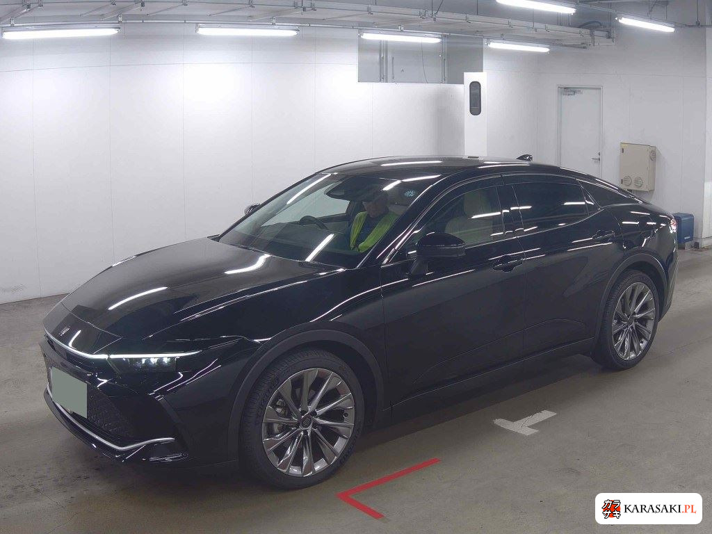Toyota Crown Crossover 2023 z aukcji japońskiej