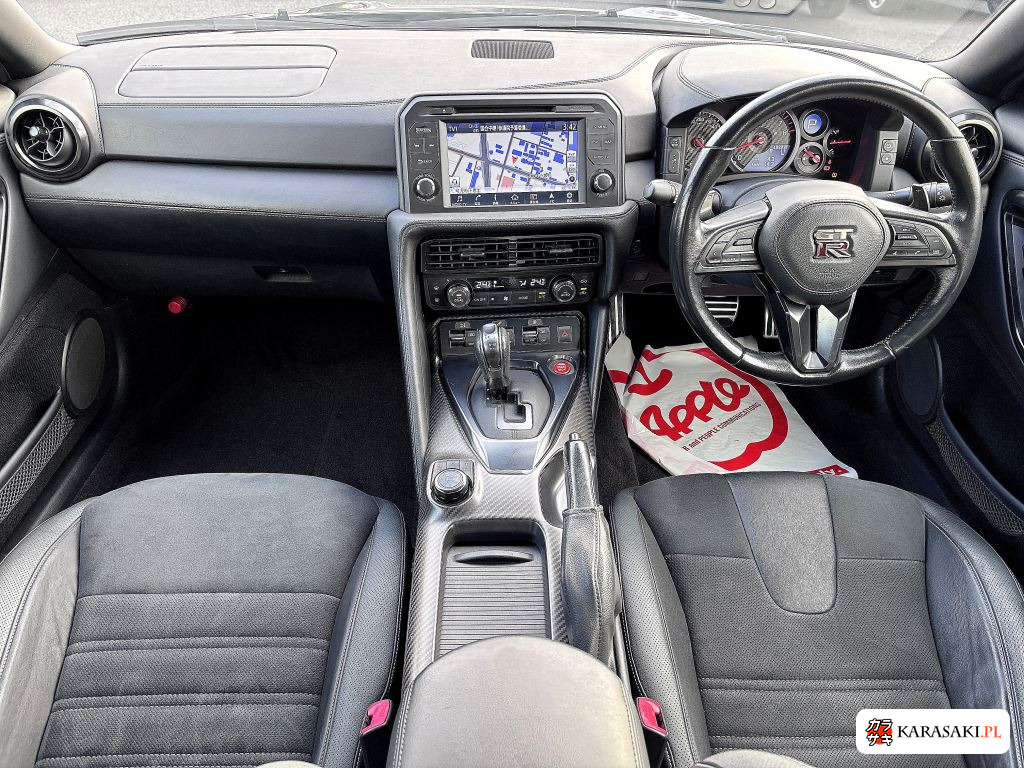 Nissan GT-R 2018 z aukcji japońskiej