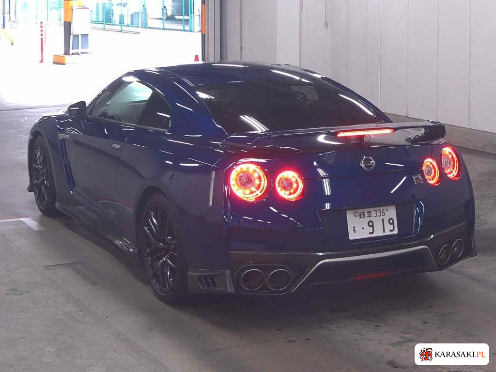 Nissan GT-R 2018 z aukcji japońskiej