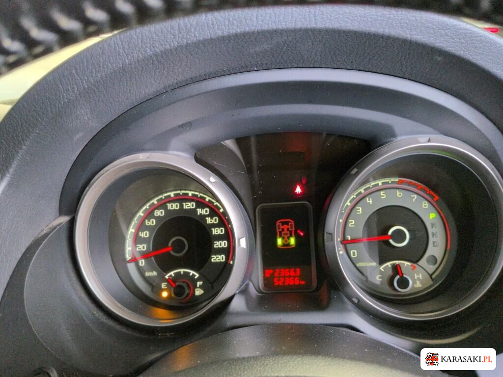 Mitsubishi Pajero 2012 z aukcji japońskiej