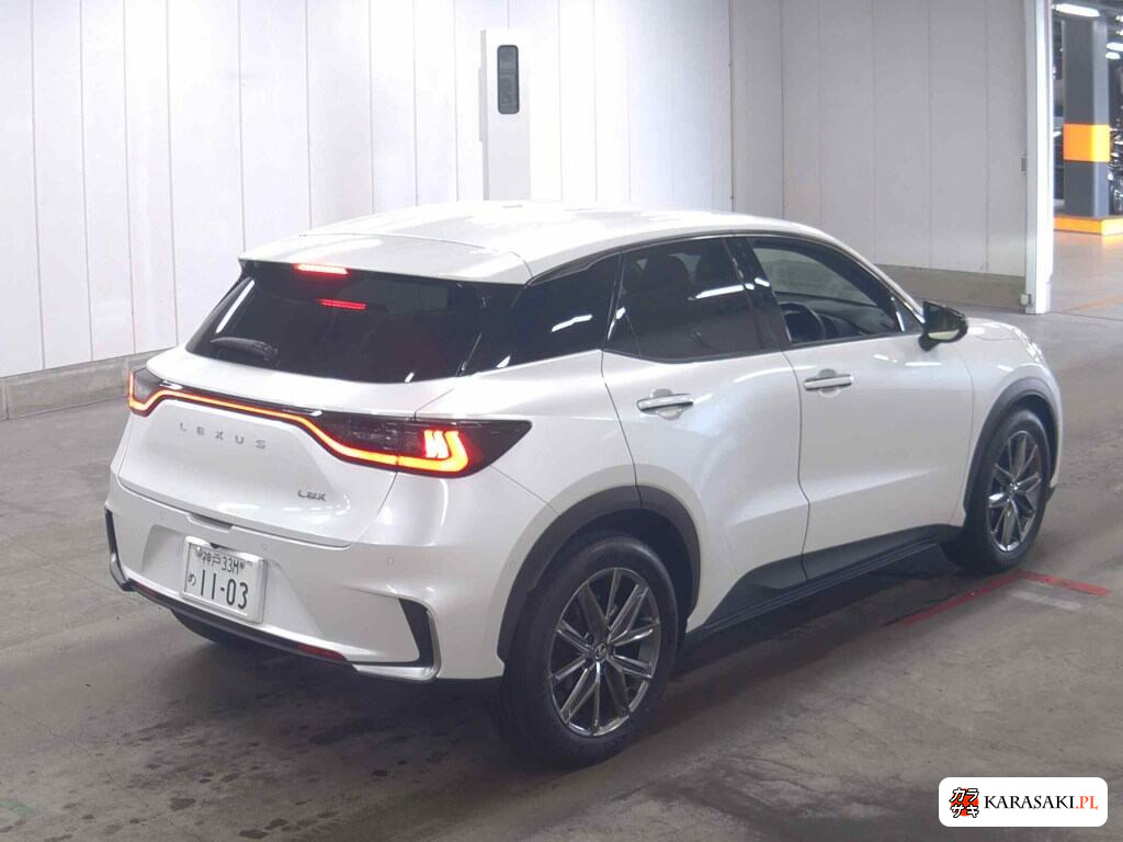 Lexus LBX 2024 z aukcji japońskiej