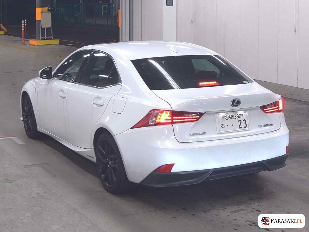 Lexus Is 2015 z aukcji japońskiej