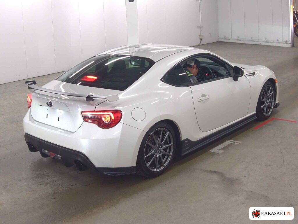 Subaru BRZ 2016 z aukcji japońskiej