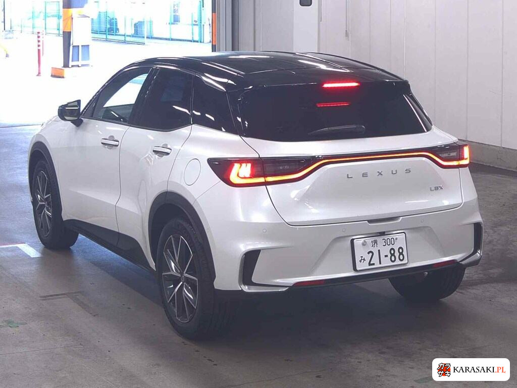 Lexus LBX 2025 z aukcji japońskiej