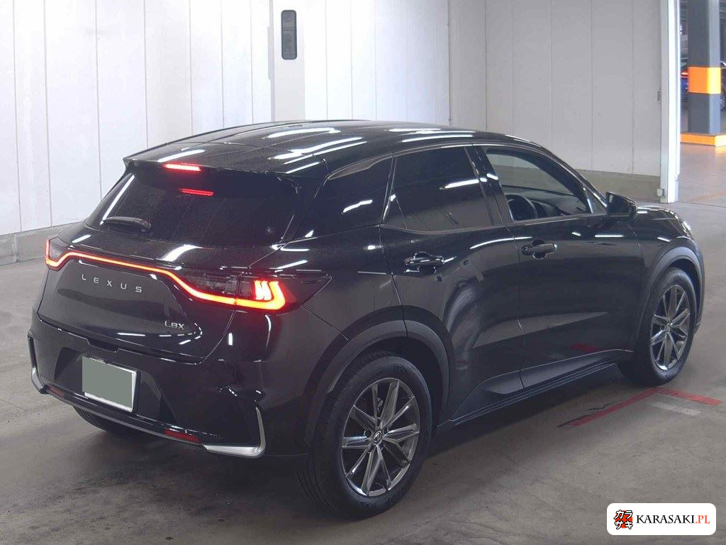 Lexus LBX 2024 z aukcji japońskiej