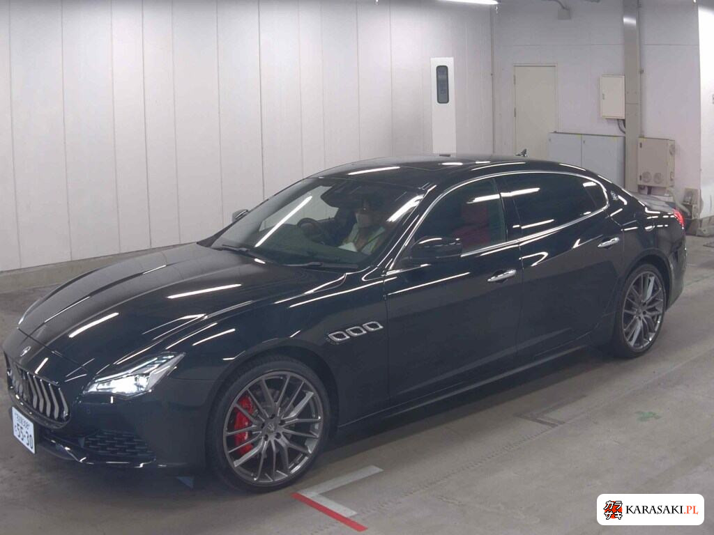 Maserati Quattroporte 2018 z aukcji japońskiej