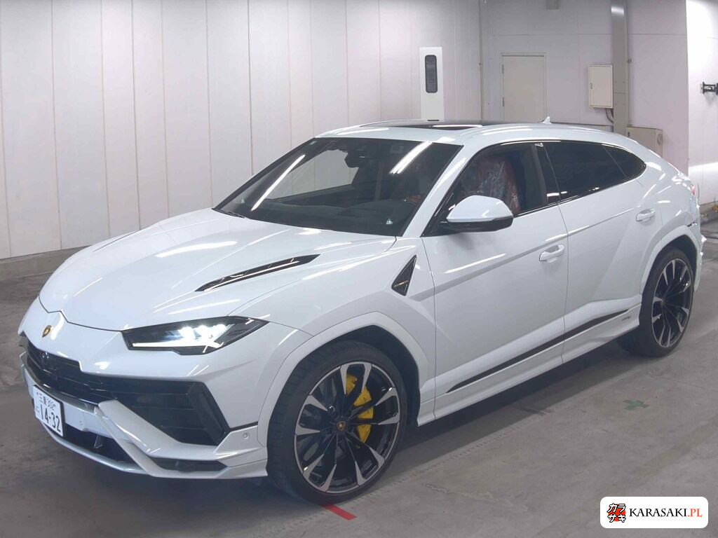 Lamborghini Urus 2025 z aukcji japońskiej