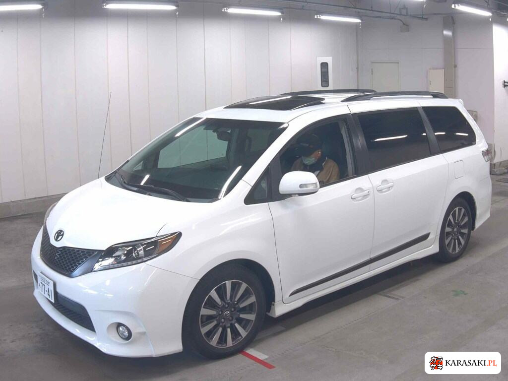 America Toyota Sienna 2012 z aukcji japońskiej