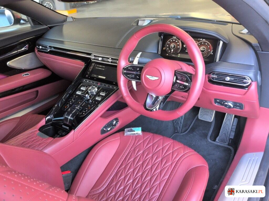 Aston Martin DB12 2024 z aukcji japońskiej