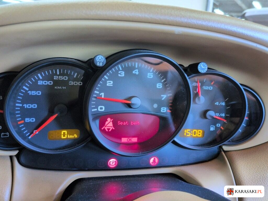 Porsche 911 2002 z aukcji japońskiej