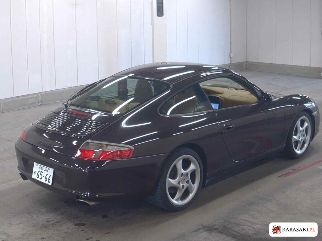 Porsche 911 2002 z aukcji japońskiej
