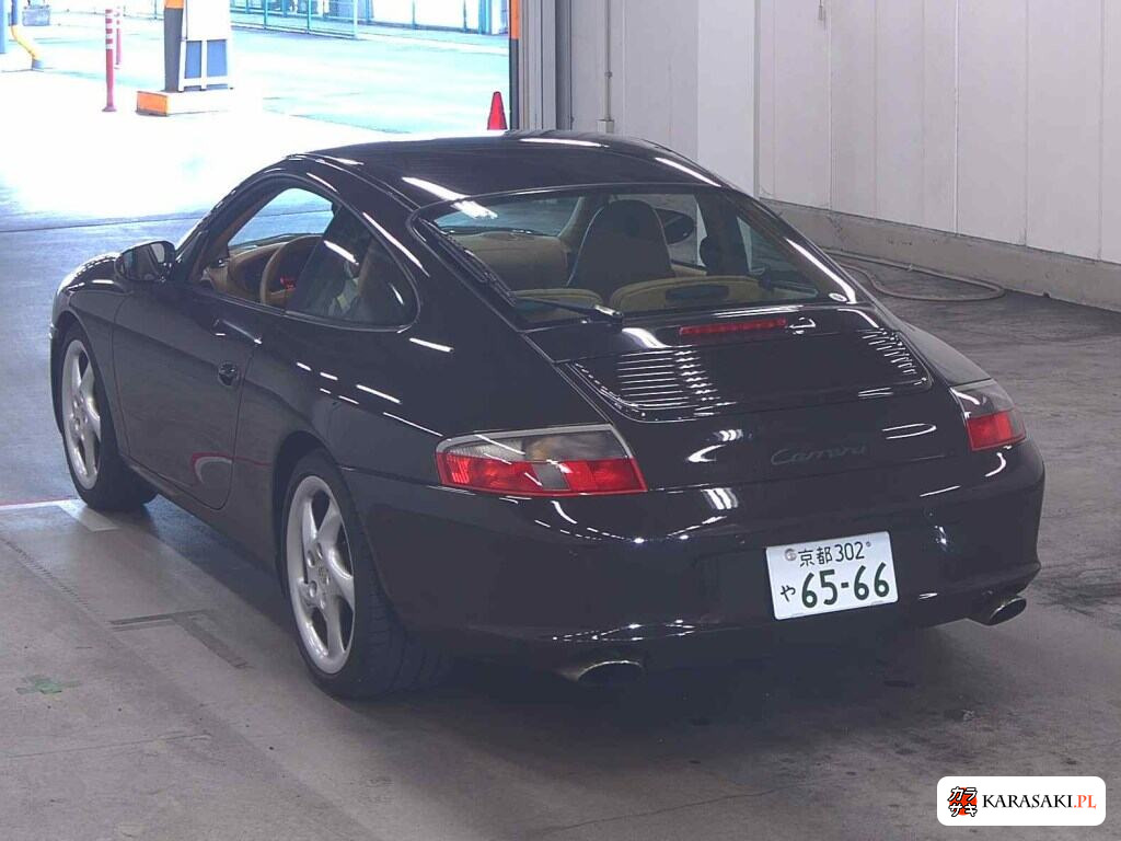 Porsche 911 2002 z aukcji japońskiej