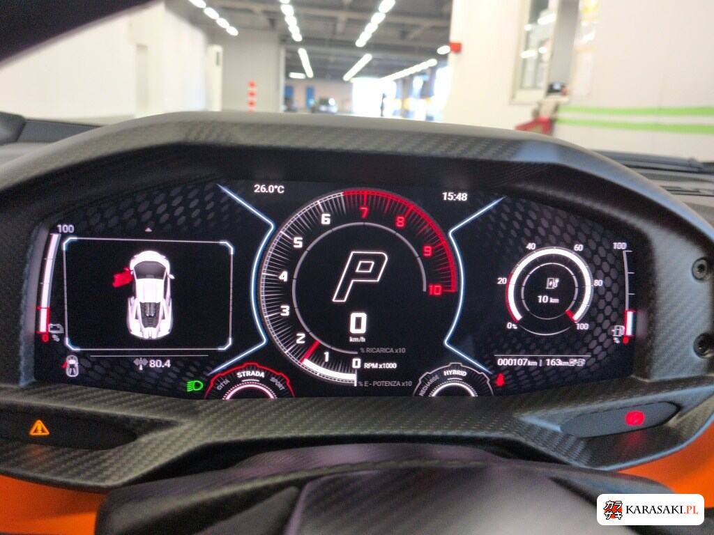 Lamborghini Revuelto 2025 z aukcji japońskiej