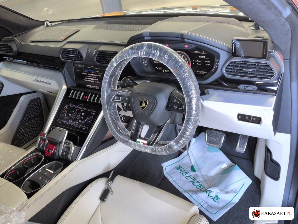 Lamborghini Urus 2019 z aukcji japońskiej