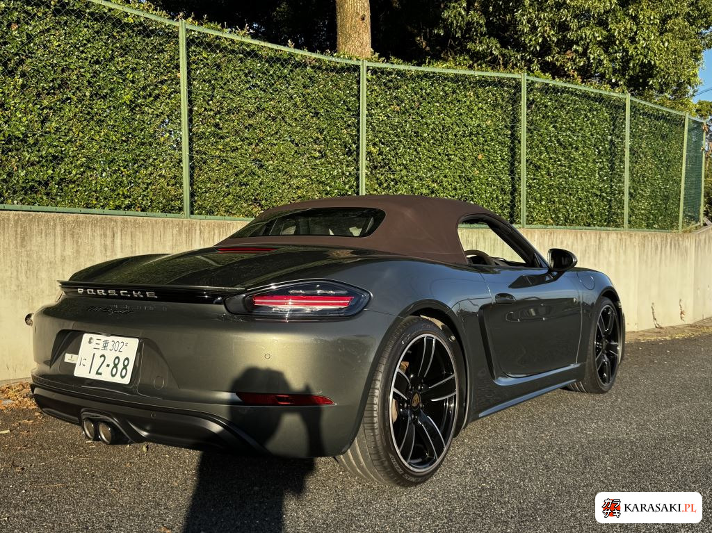Porsche 718 Boxster 2019 z aukcji japońskiej