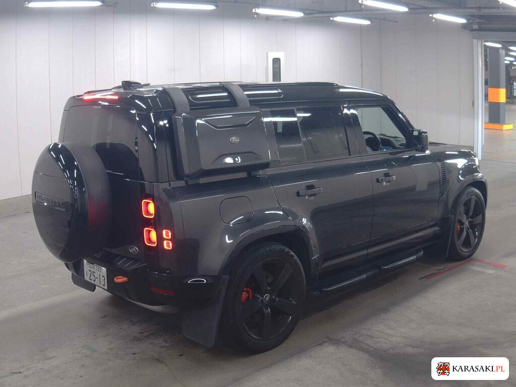 Land Rover Defender 2023 z aukcji japońskiej