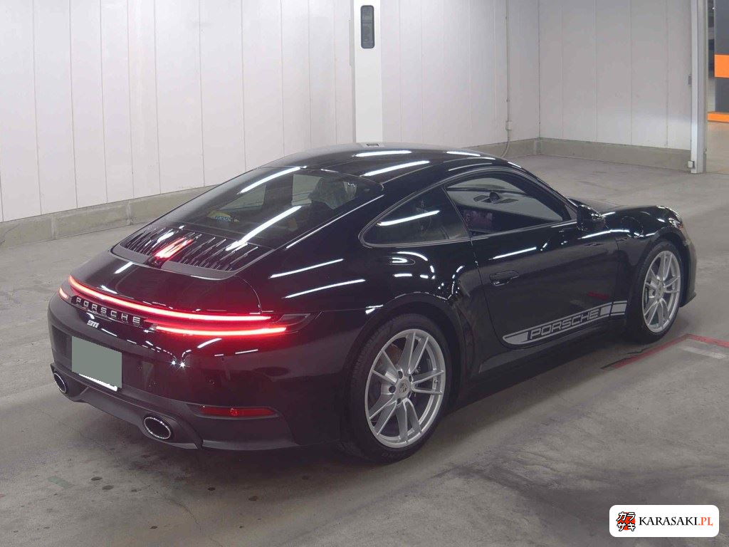 Porsche 911 2026 z aukcji japońskiej