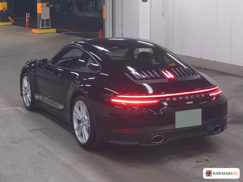 Porsche 911 2026 z aukcji japońskiej