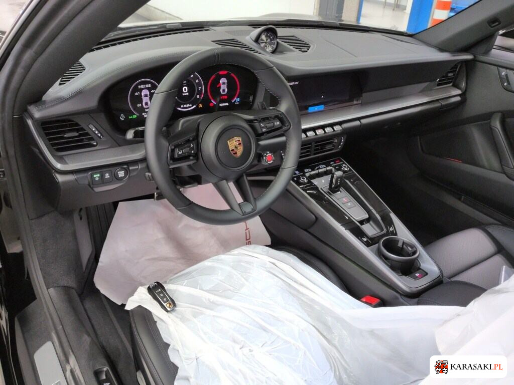 Porsche 911 2026 z aukcji japońskiej