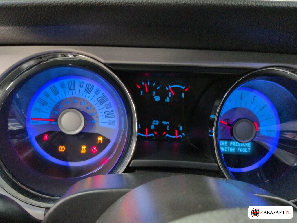 Ford Mustang 2012 z aukcji japońskiej