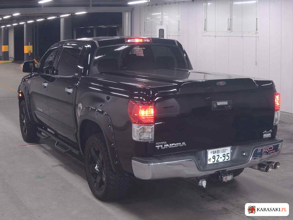 America Toyota Tundra 2011 z aukcji japońskiej