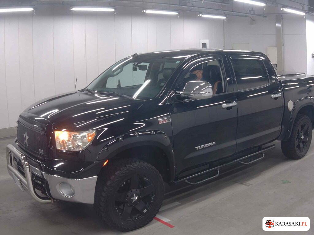 America Toyota Tundra 2011 z aukcji japońskiej