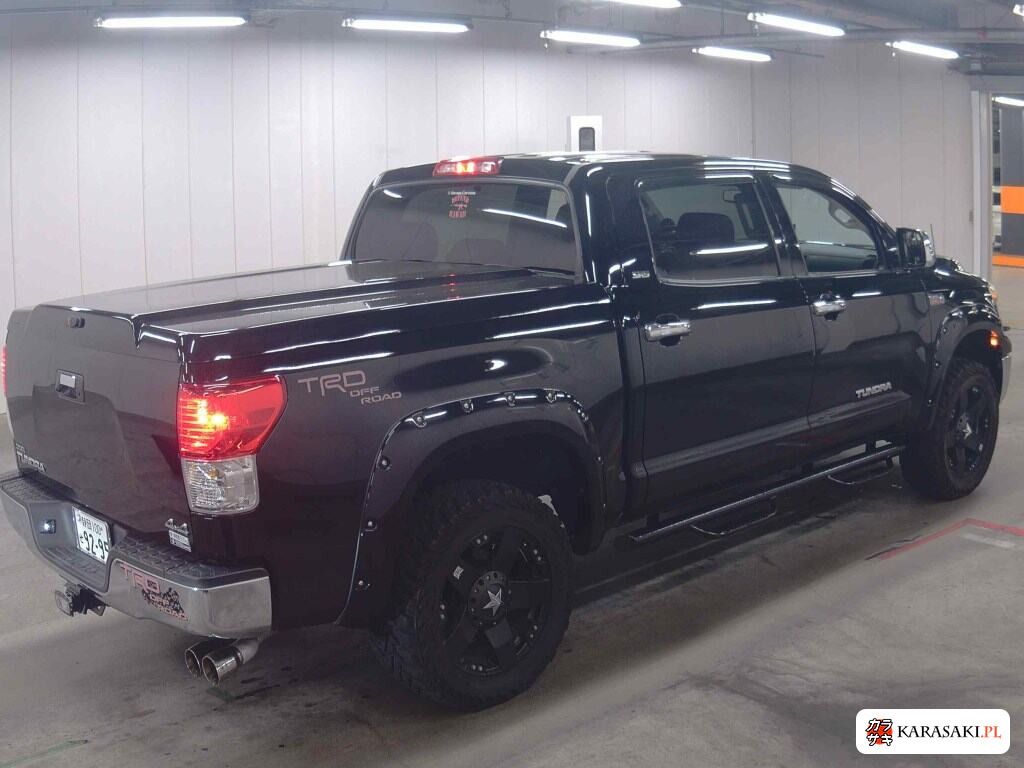 America Toyota Tundra 2011 z aukcji japońskiej