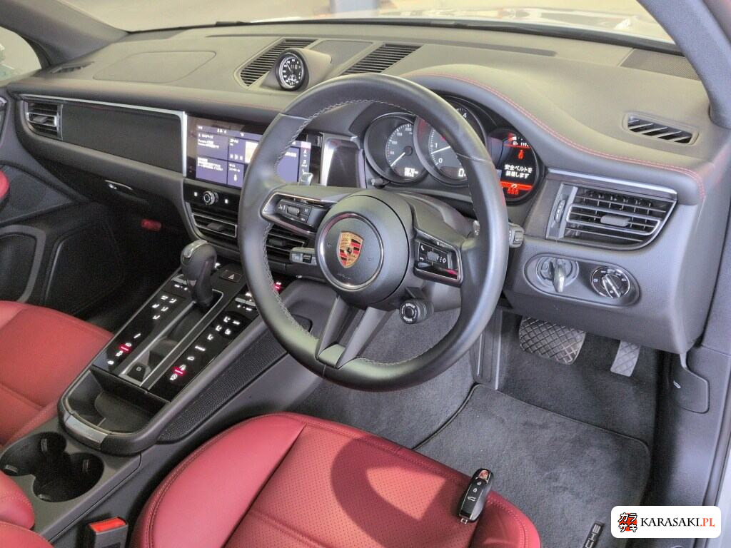 Porsche Macan 2022 z aukcji japońskiej
