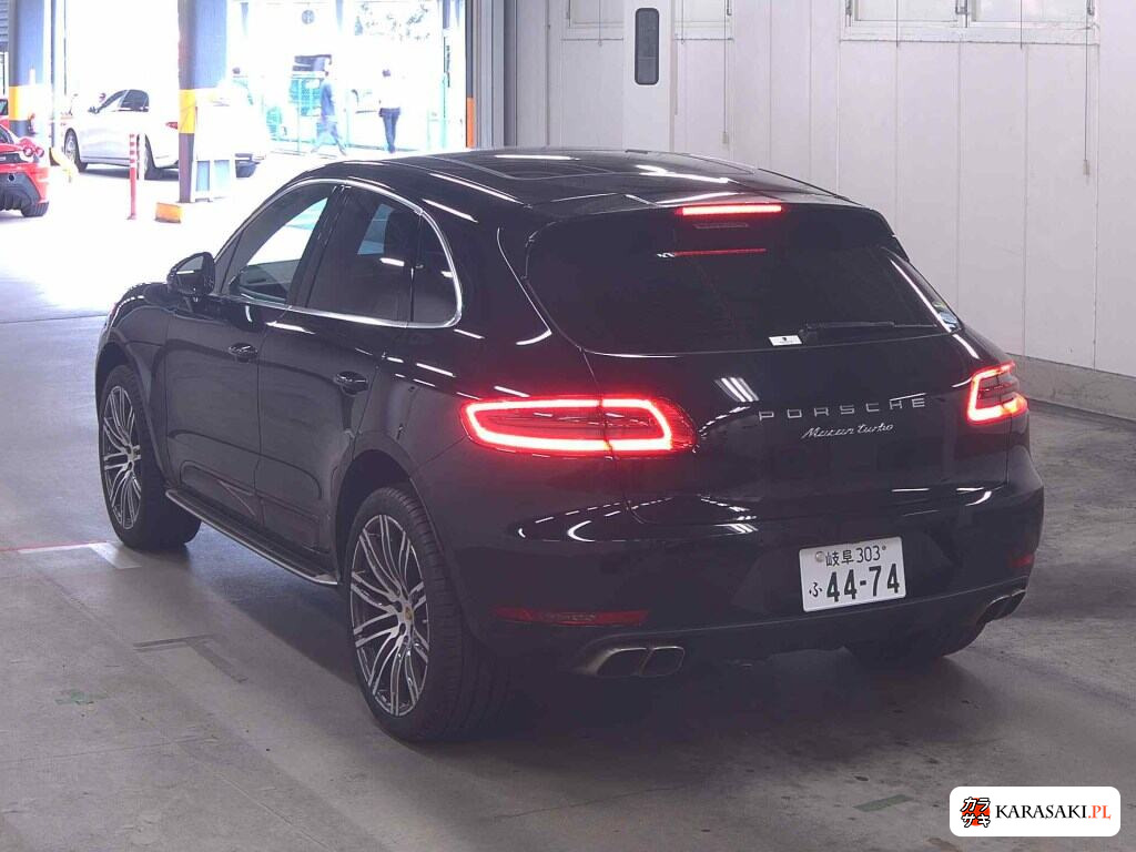 Porsche Macan 2016 z aukcji japońskiej
