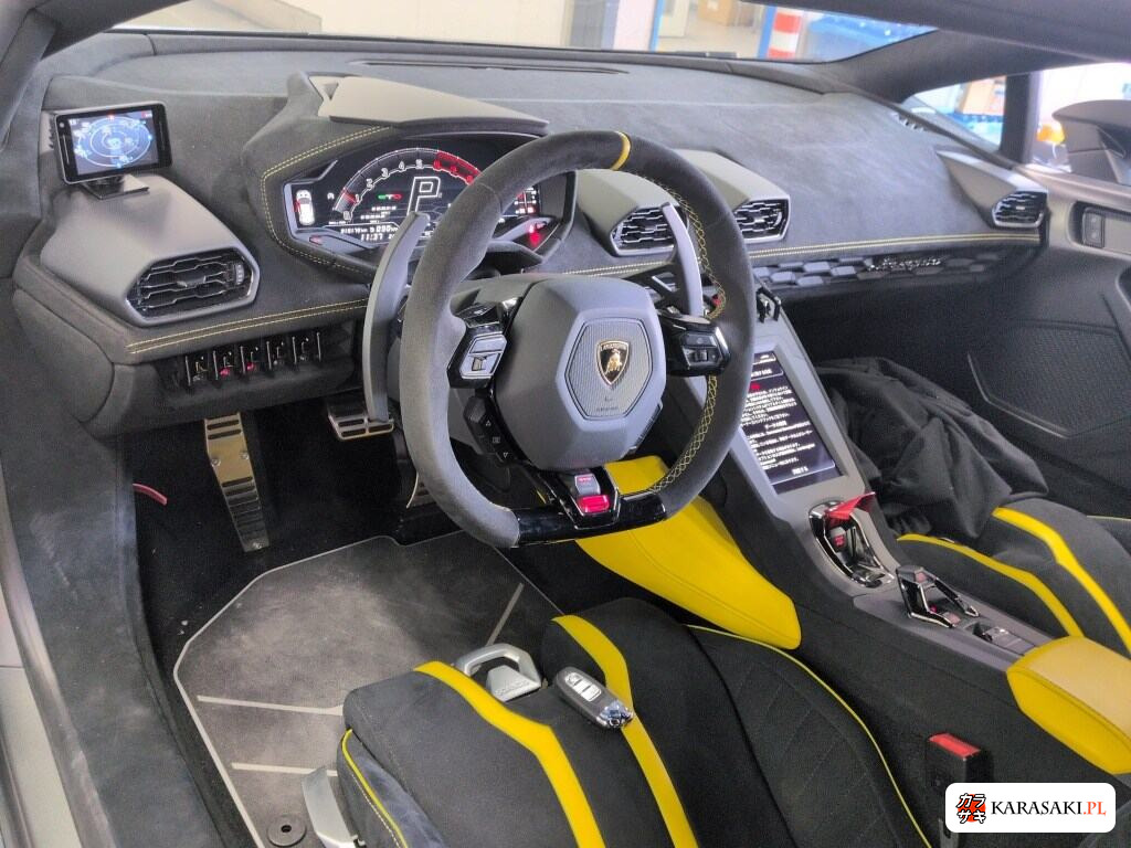 Lamborghini Huracan 2022 z aukcji japońskiej