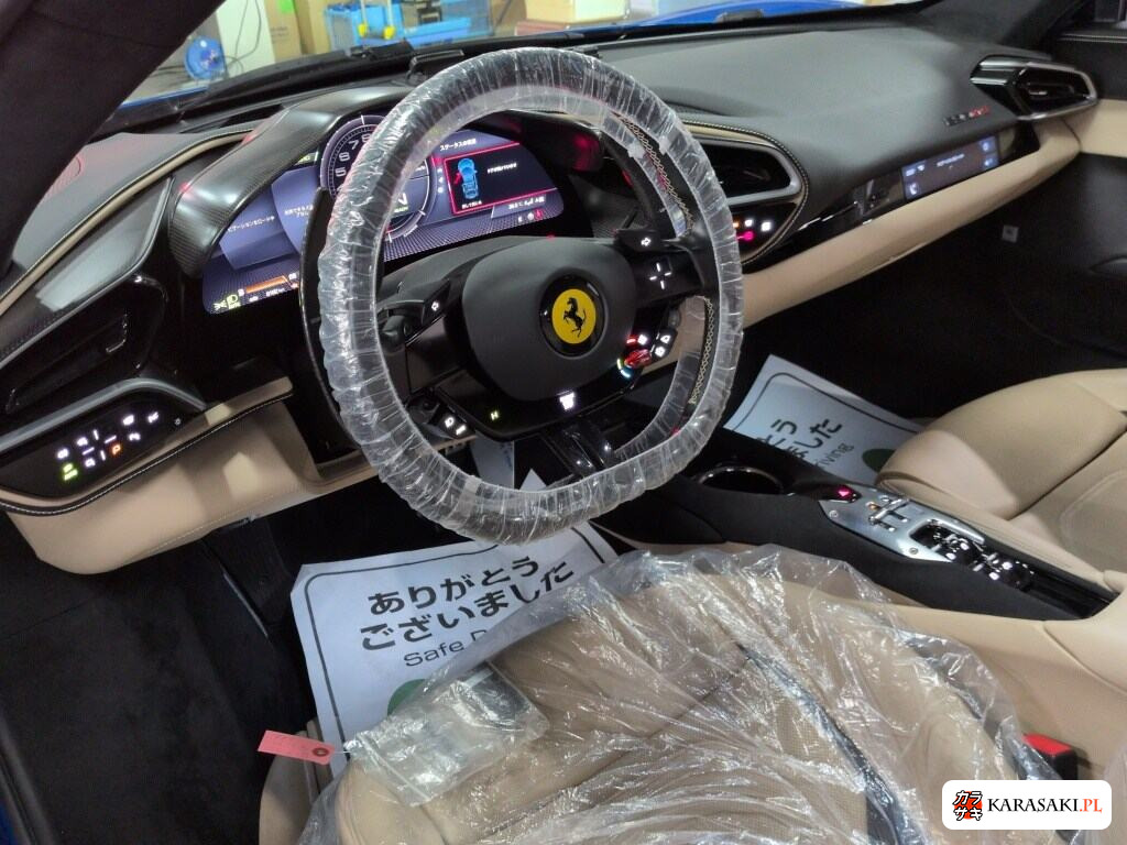 Ferrari 296GTS 2023 z aukcji japońskiej