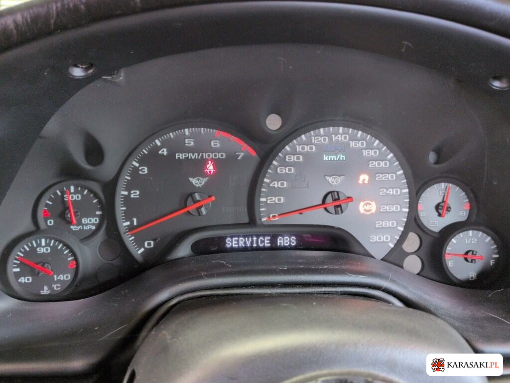 Chevrolet Corvette 1999 z aukcji japońskiej