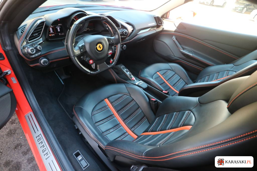 Ferrari 488 GTB 2017 z aukcji japońskiej