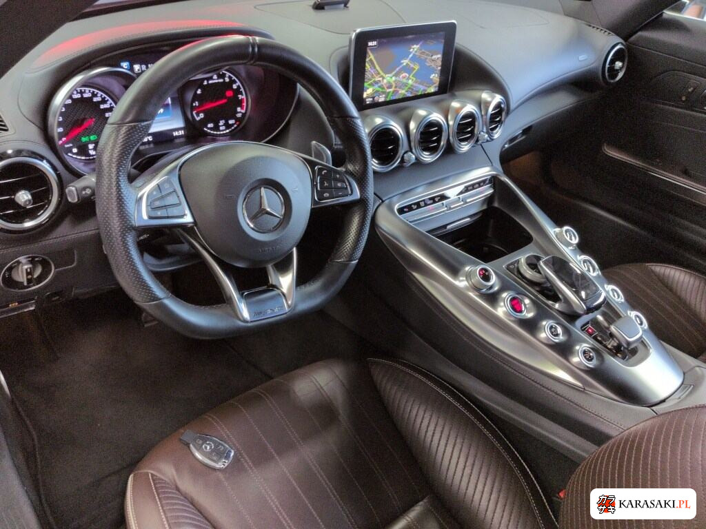 Mercedes-AMG GT 2015 z aukcji japońskiej